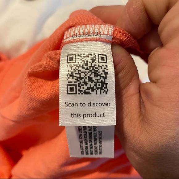 Universal Thread Cropped Fit Button Down - Picture 6 of 6